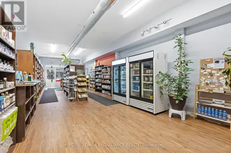 73 King Street West Cobourg ON K9A 2M4