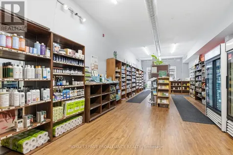 73 King Street West Cobourg ON K9A 2M4