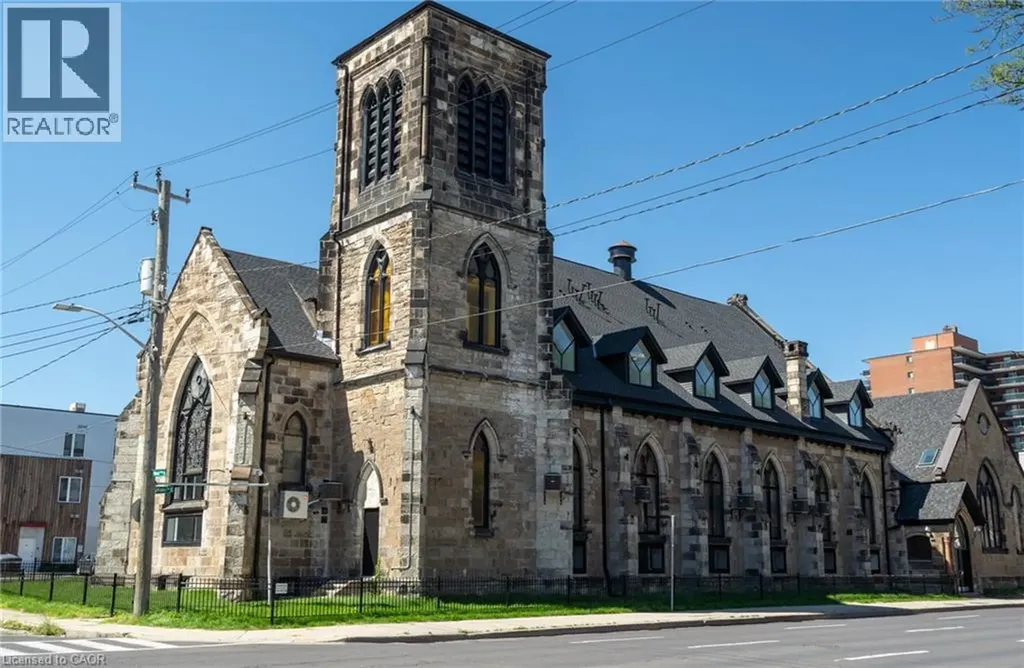 16 West Avenue South Hamilton ON L8N 2S1