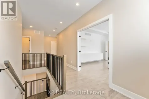 1961 Cedarlakes Way Ottawa ON K4P 1P2