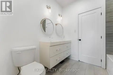 1961 Cedarlakes Way Ottawa ON K4P 1P2