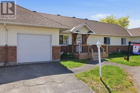 206 Oak Leaf Private Ottawa ON K0A 2Z0