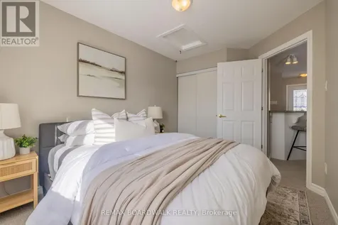 206 Oak Leaf Private Ottawa ON K0A 2Z0