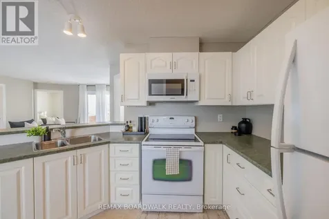 206 Oak Leaf Private Ottawa ON K0A 2Z0