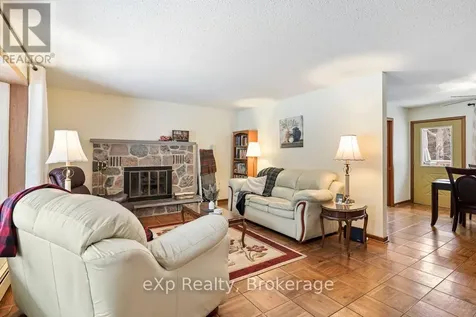 557409 4th Corners South Meaford ON N0H 1E0