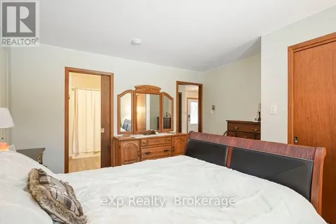 557409 4th Corners South Meaford ON N0H 1E0