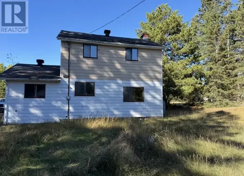 52 Conrad Crescent Gogama ON P0M 1W0