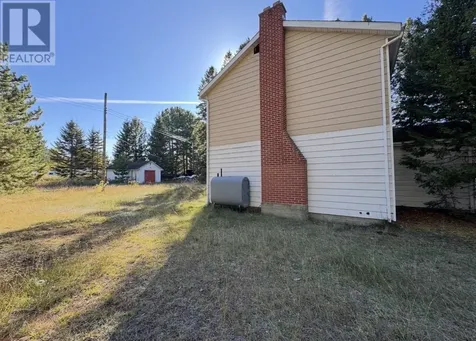 52 Conrad Crescent Gogama ON P0M 1W0