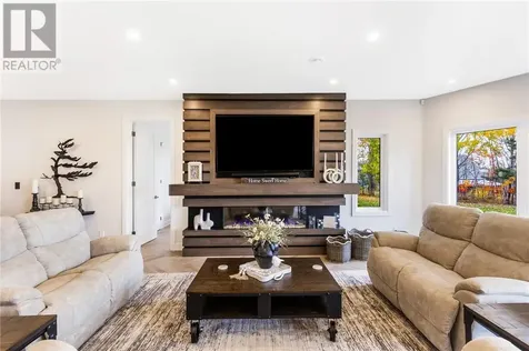 20 Breezehill Road Skead ON P0M 2Y0