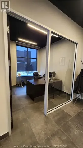 18 Amy Croft Drive Lakeshore ON N9K 0A1