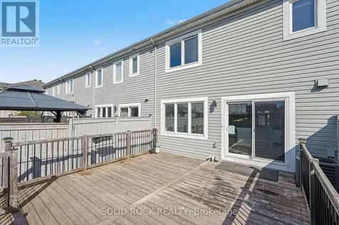 407 White Arctic Avenue Ottawa ON K2J 5W5