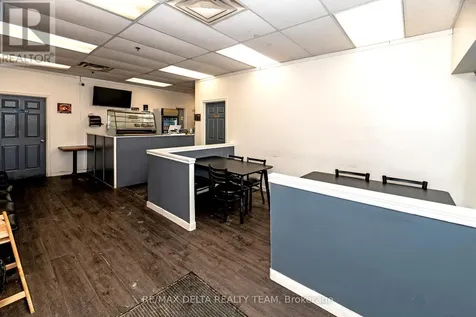 2194 Robertson Road Ottawa ON K2H 5C2