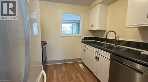 66 Glamis Road Cambridge ON N1R 6S7