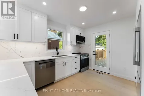 2700 Priscilla Street Ottawa ON K2B 7E2