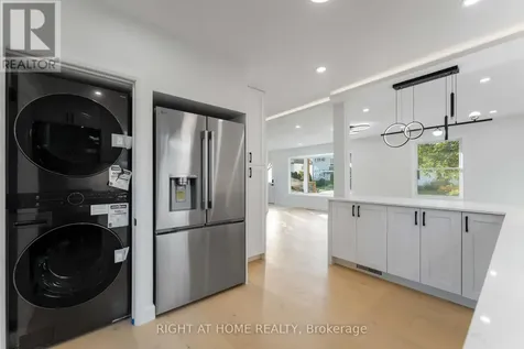 2700 Priscilla Street Ottawa ON K2B 7E2