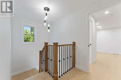 2700 Priscilla Street Ottawa ON K2B 7E2