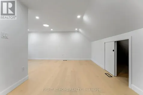 2700 Priscilla Street Ottawa ON K2B 7E2