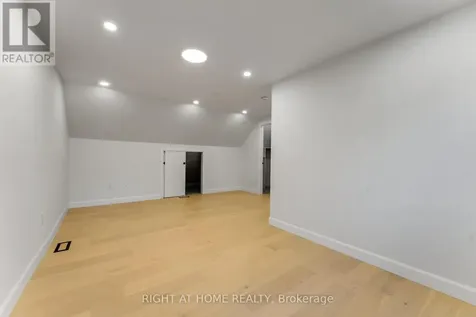 2700 Priscilla Street Ottawa ON K2B 7E2