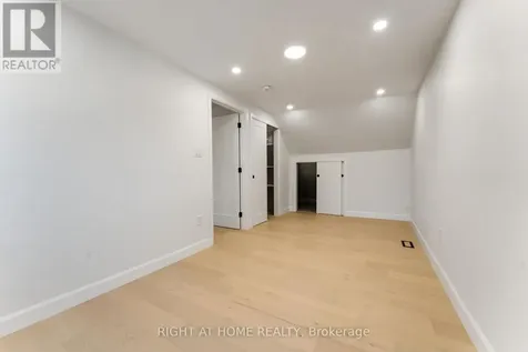 2700 Priscilla Street Ottawa ON K2B 7E2