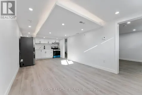 2700 Priscilla Street Ottawa ON K2B 7E2