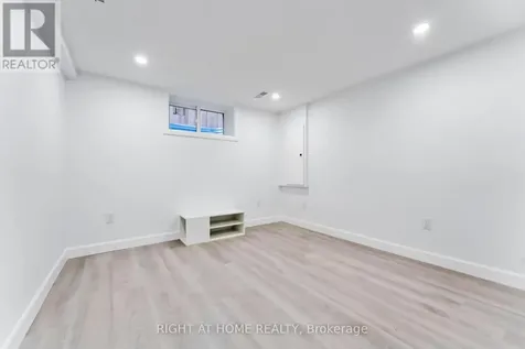 2700 Priscilla Street Ottawa ON K2B 7E2