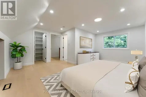 2700 Priscilla Street Ottawa ON K2B 7E2