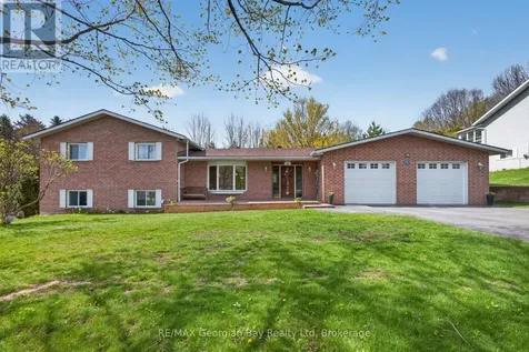 63 Lepage Drive Penetanguishene ON L9M 1R5