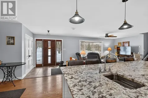 63 Lepage Drive Penetanguishene ON L9M 1R5