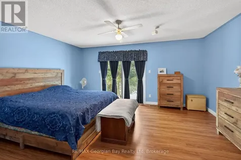 63 Lepage Drive Penetanguishene ON L9M 1R5