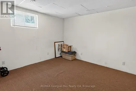 63 Lepage Drive Penetanguishene ON L9M 1R5