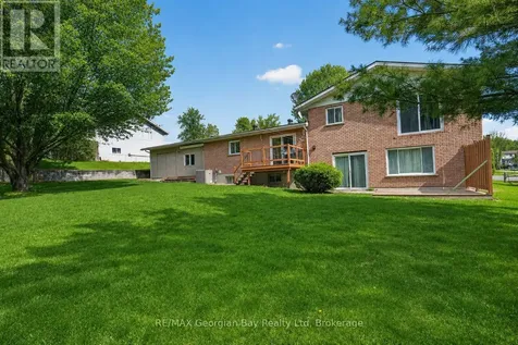 63 Lepage Drive Penetanguishene ON L9M 1R5