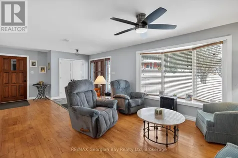 63 Lepage Drive Penetanguishene ON L9M 1R5