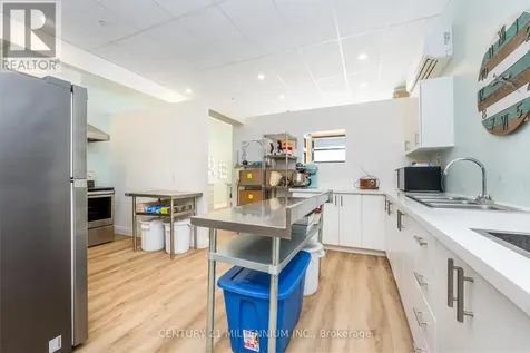 17 Armstrong Street Orangeville ON L9W 3H6