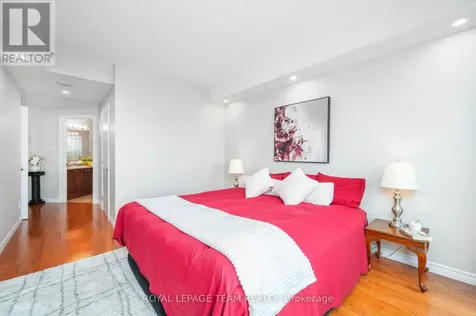 200 Rideau Street Ottawa ON K1N 5Y1