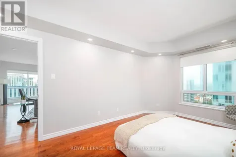 200 Rideau Street Ottawa ON K1N 5Y1