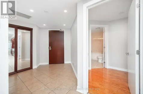 200 Rideau Street Ottawa ON K1N 5Y1