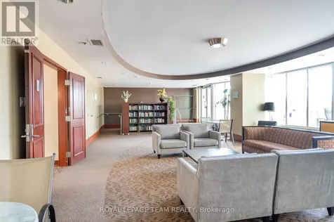 200 Rideau Street Ottawa ON K1N 5Y1