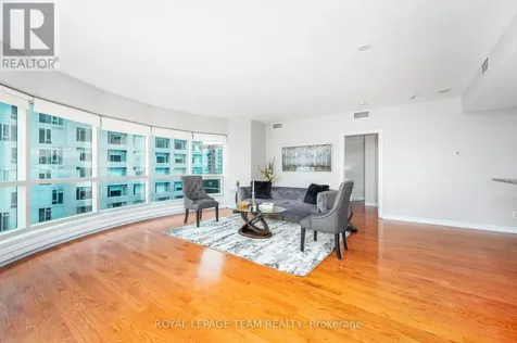 200 Rideau Street Ottawa ON K1N 5Y1