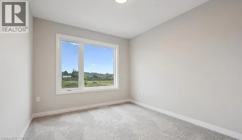 60 Ayr Meadows Crescent Ayr ON N0B 1E0