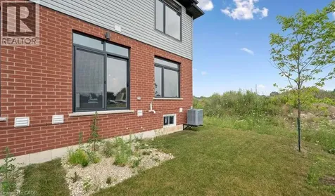 60 Ayr Meadows Crescent Ayr ON N0B 1E0