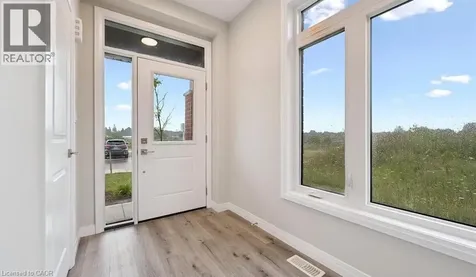 60 Ayr Meadows Crescent Ayr ON N0B 1E0