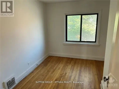 50 Armstrong Street Ottawa ON K1Y 2V7
