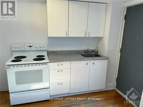50 Armstrong Street Ottawa ON K1Y 2V7