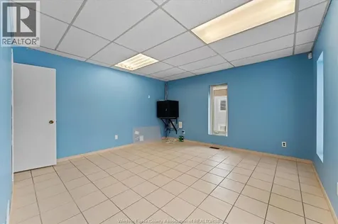 5230 Burke Street Tecumseh ON N9A 6J3