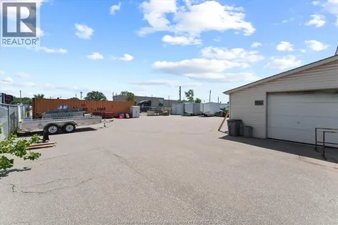 5230 Burke Street Tecumseh ON N9A 6J3