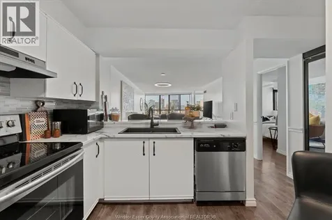 515 Riverside Drive West Windsor ON N9A 7C3