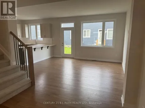944 Seagrave Lane Ottawa ON K0A 2Z0