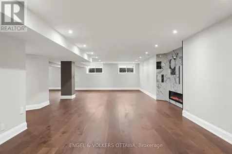 432 Ashbee Court Ottawa ON K4M 0A8