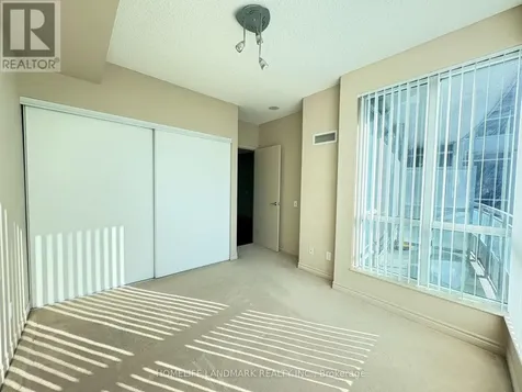 60 Byng Avenue Toronto (willowdale East) ON M2N 4K3