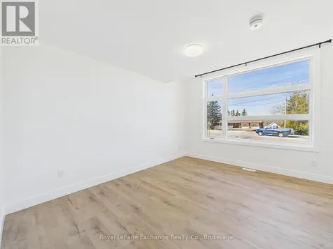 1085 Sutton Street Kincardine ON N2Z 2G1